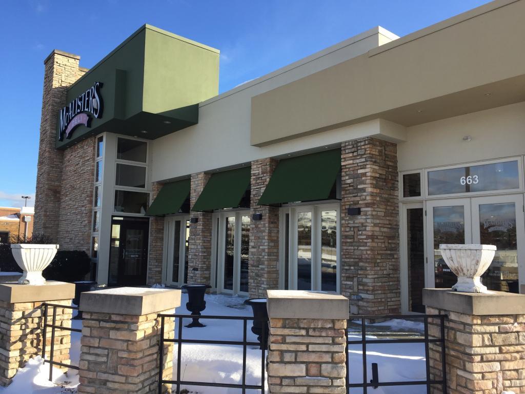 mcalisters outside